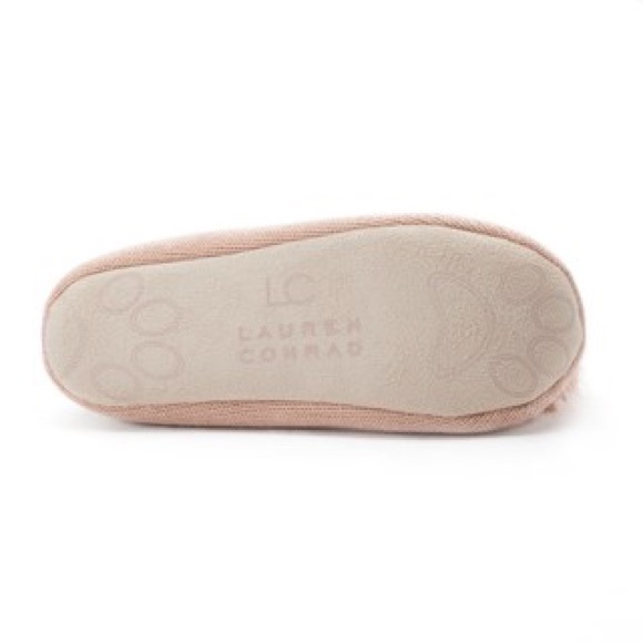 LC LAUREN CONRAD Pink Knit Slippers & Sleep Mask - Picture 6 of 8